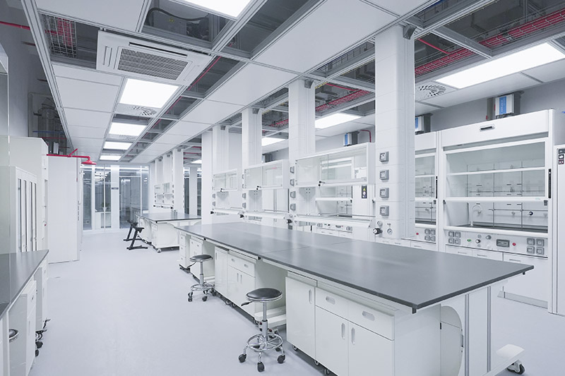 京口实验室革新：安全与科技的现代融合
